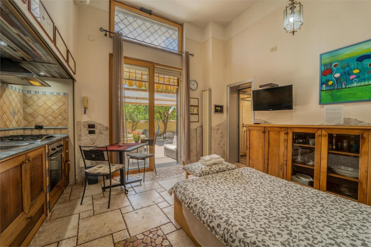 Bed and Breakfast Domus Vesuvia Torre Annunziata Exteriér fotografie